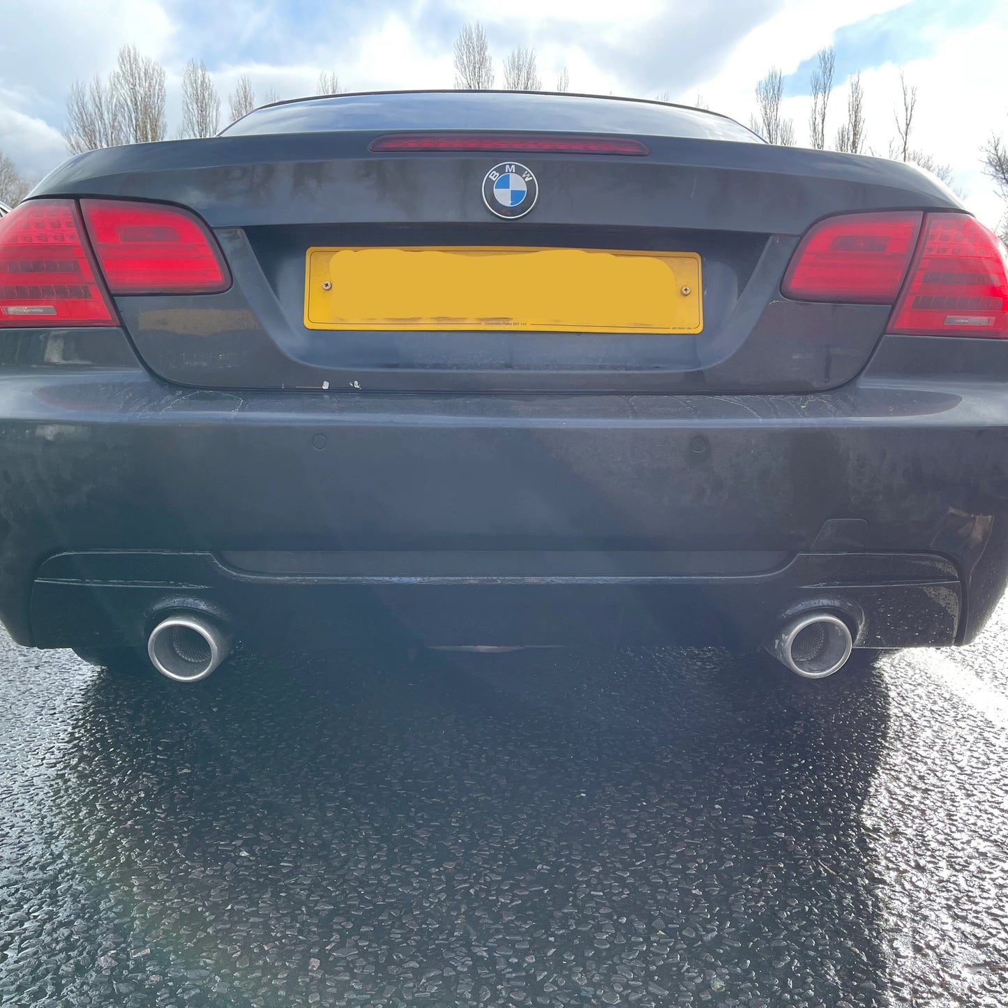 BMW E92 E93 3 Series MP Style Gloss Black Rear Diffuser Dual Exhaust 05-13-Carbon Factory