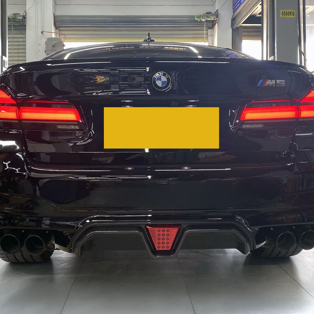 BMW F90 M5 CS Style with LED Pre-Preg Carbon Fibre Rear Diffuser 17-24-Carbon Factory