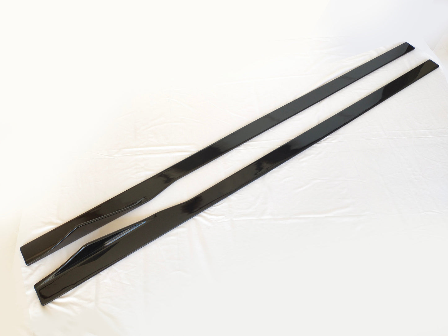 BMW G14 G15 8 Series AC Style Gloss Black Side Skirts 19-Present-Carbon Factory