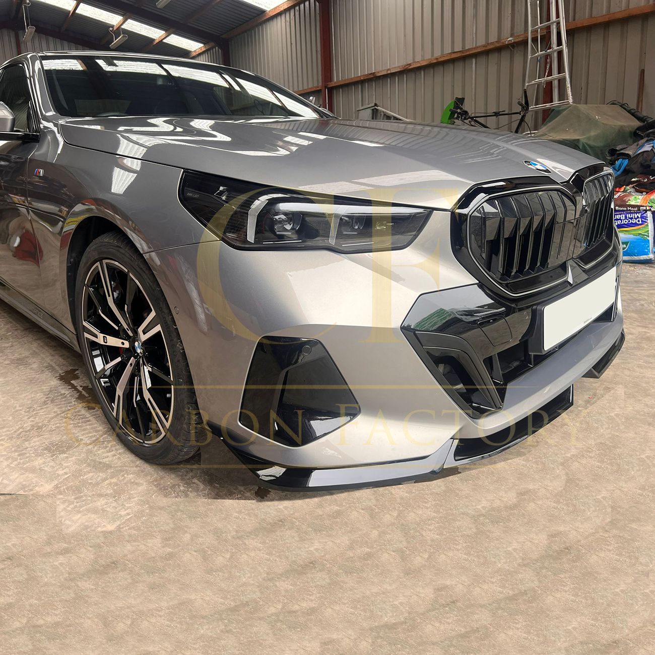 BMW G60 5 Series MP Style 4 pieces Gloss Black Front Splitter 24-Present by Carbon Factory-Carbon Factory