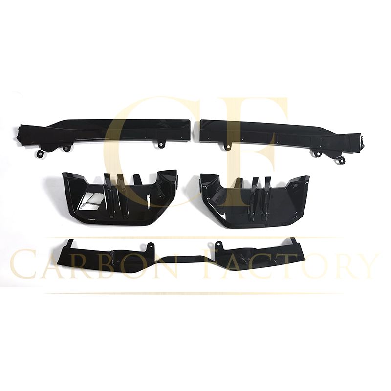 BMW G60 5 Series MP Style Gloss Black Rear Diffuser 24-in-Carbon Factory